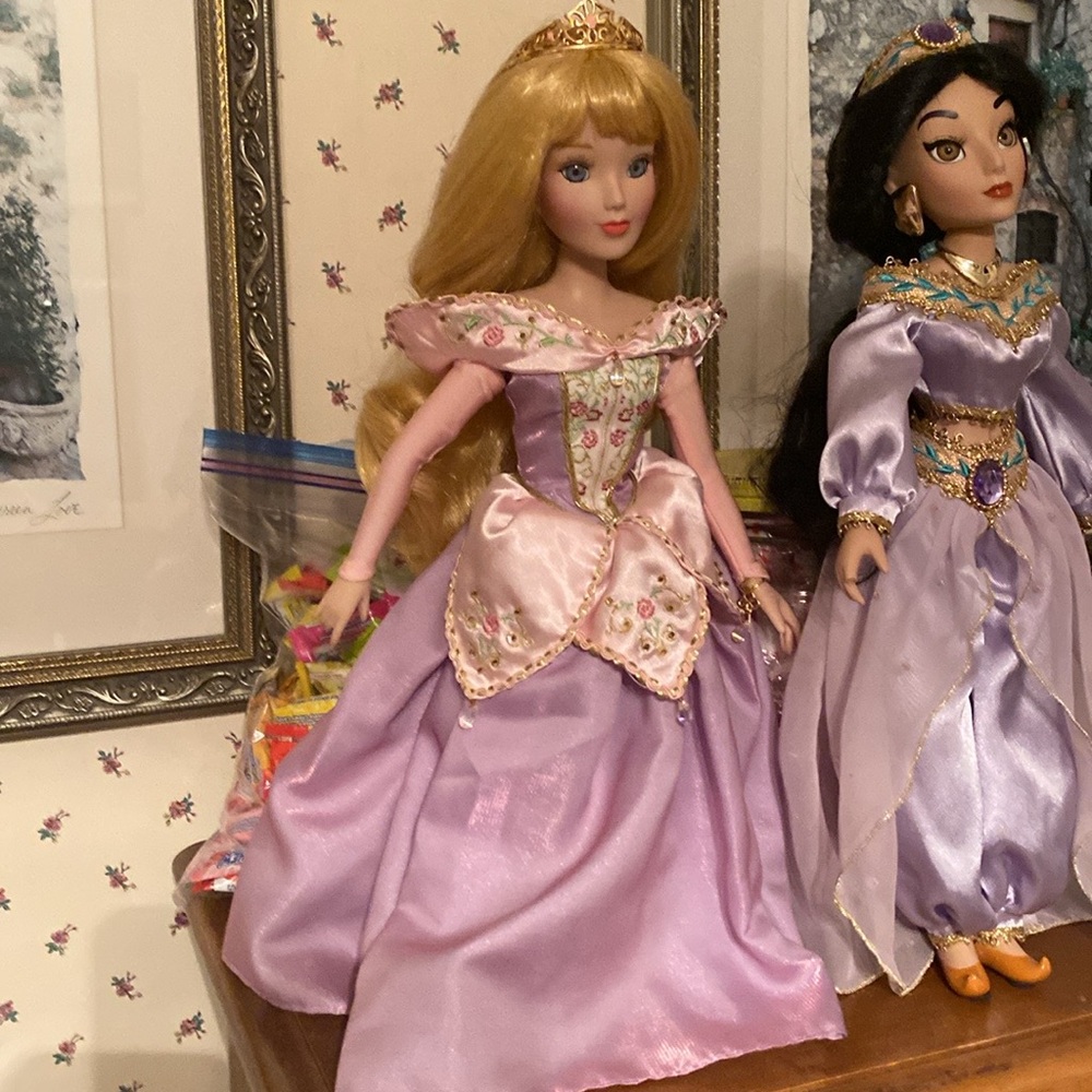 Disney Princess Dolls - Pink and Purple - Picture 8 of 11